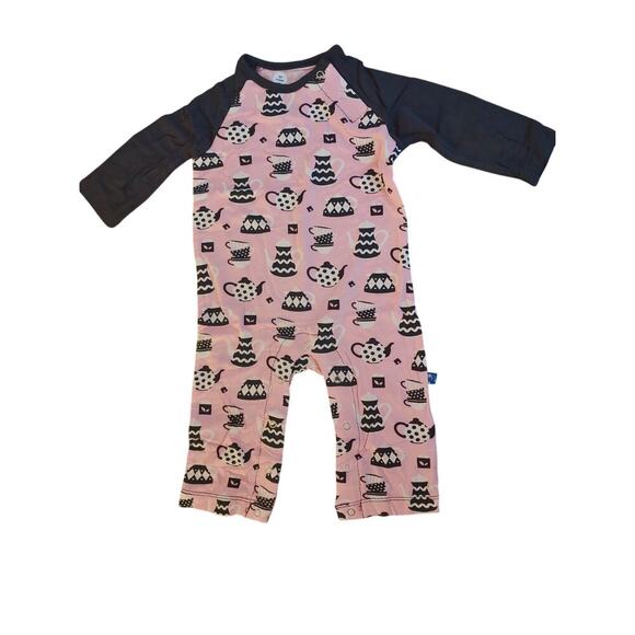 NEW  Kickee Pants Teatime Raglan Romper Pink Tea Pots Size 3-6 months - Picture 1 of 3